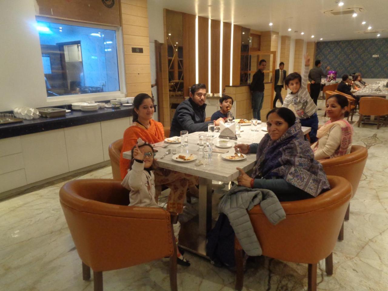 County Inn Vaishali Nagar, ג'איפור מראה חיצוני תמונה